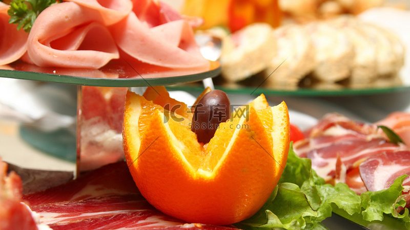 学校食堂食材报价的底牌在哪里